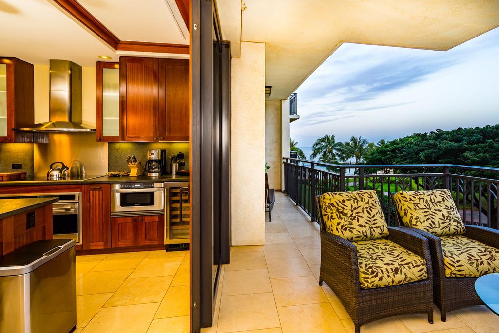 Beach Villa At Ko'Olina カポレイ エクステリア 写真