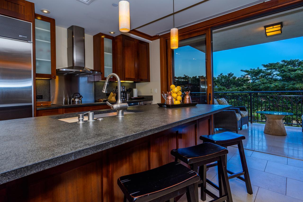 Beach Villa At Ko'Olina カポレイ エクステリア 写真